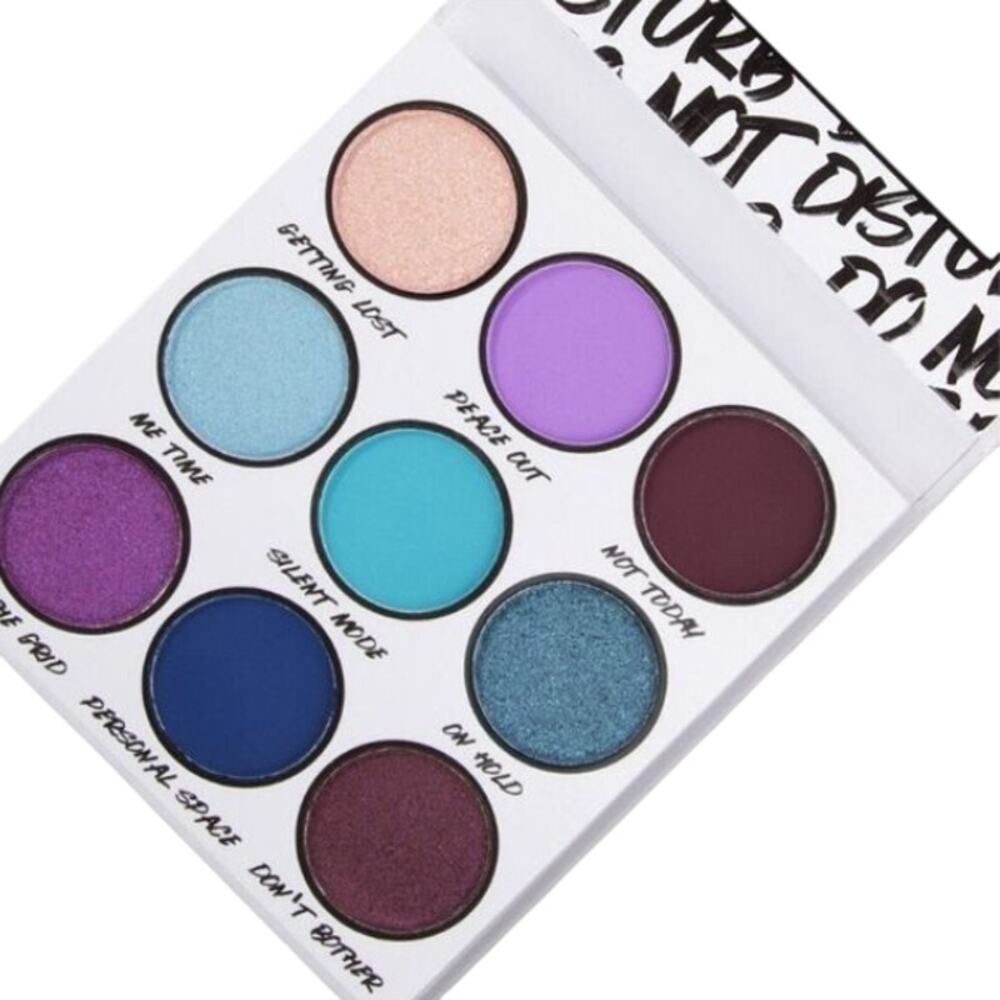 BH Cosmetics Do Not Disturb Nine Color Eye Shadow Palette, Blues & Violets, NWT